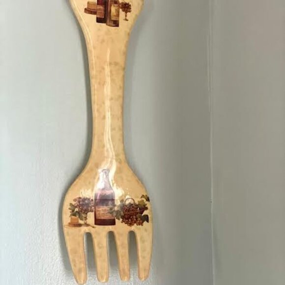 Set of 3 Ceramic Utensil  Wall Hang Plaques -Spoon, Ladle and Fork Wall Accent - Picture 15 of 15